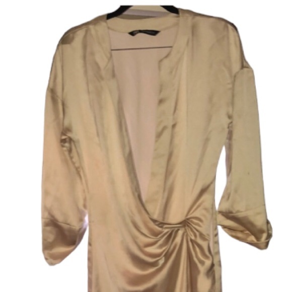 Zara XS-Small  Ivory long sleeve silky faux wrap side zip midi dress runs large - Picture 2 of 13